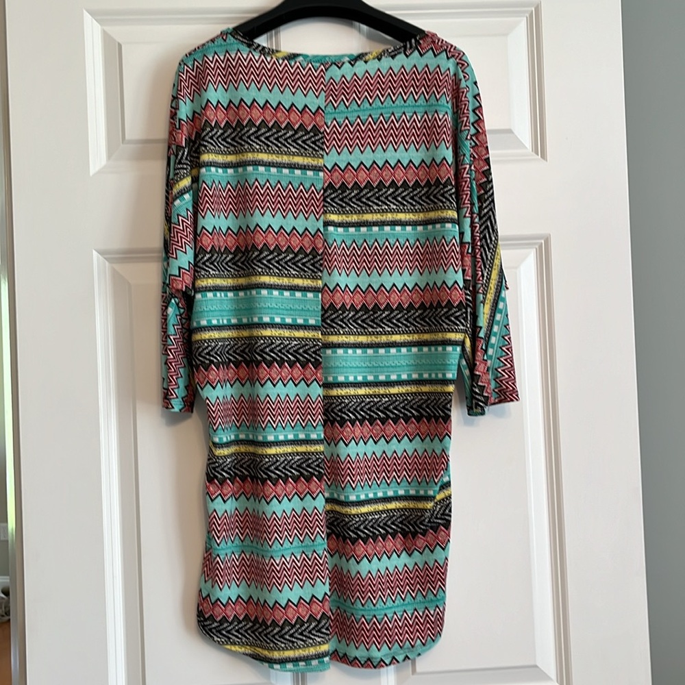 Women’s Fun Tunic With Lots of Color - Picture 7 of 7